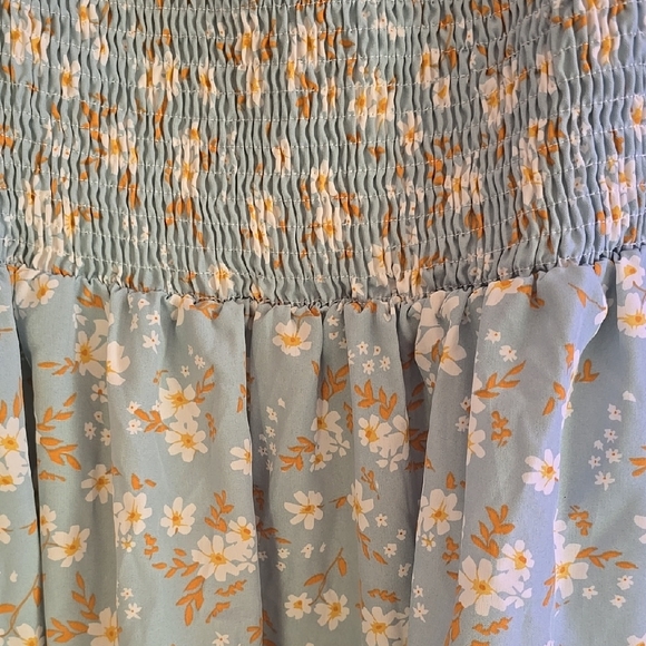 Floral Blue Midi Dress - Picture 3 of 4